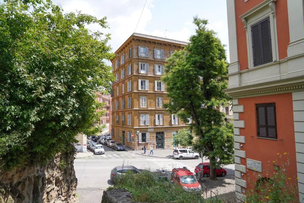 Trasteverina Chic House Рим Екстериор снимка